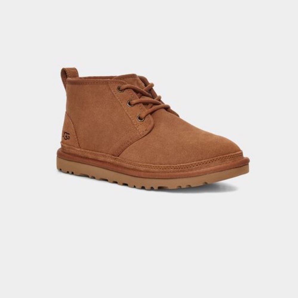 UGG Neumel Boots in Chestnut
